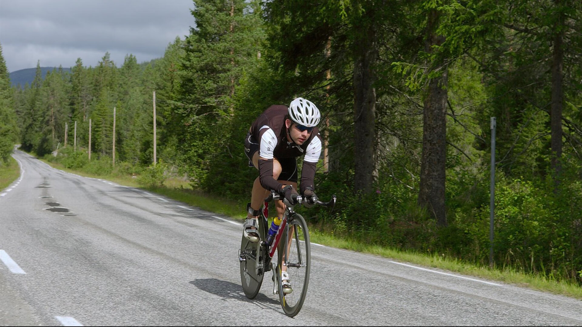 《电竞产业深度调研:投资与发展前景分析》,电竞产业发展的研究现状